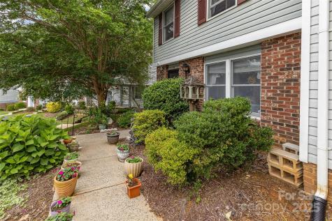 7304 Pebblestone Drive Charlotte NC 28212