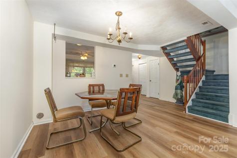 7304 Pebblestone Drive Charlotte NC 28212