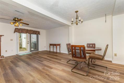 7304 Pebblestone Drive Charlotte NC 28212