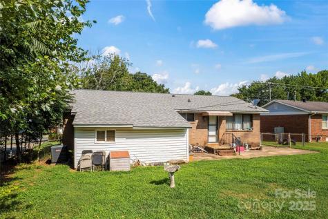 2515 Alleghany Street Charlotte NC 28208
