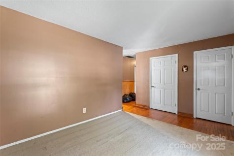 2515 Alleghany Street Charlotte NC 28208