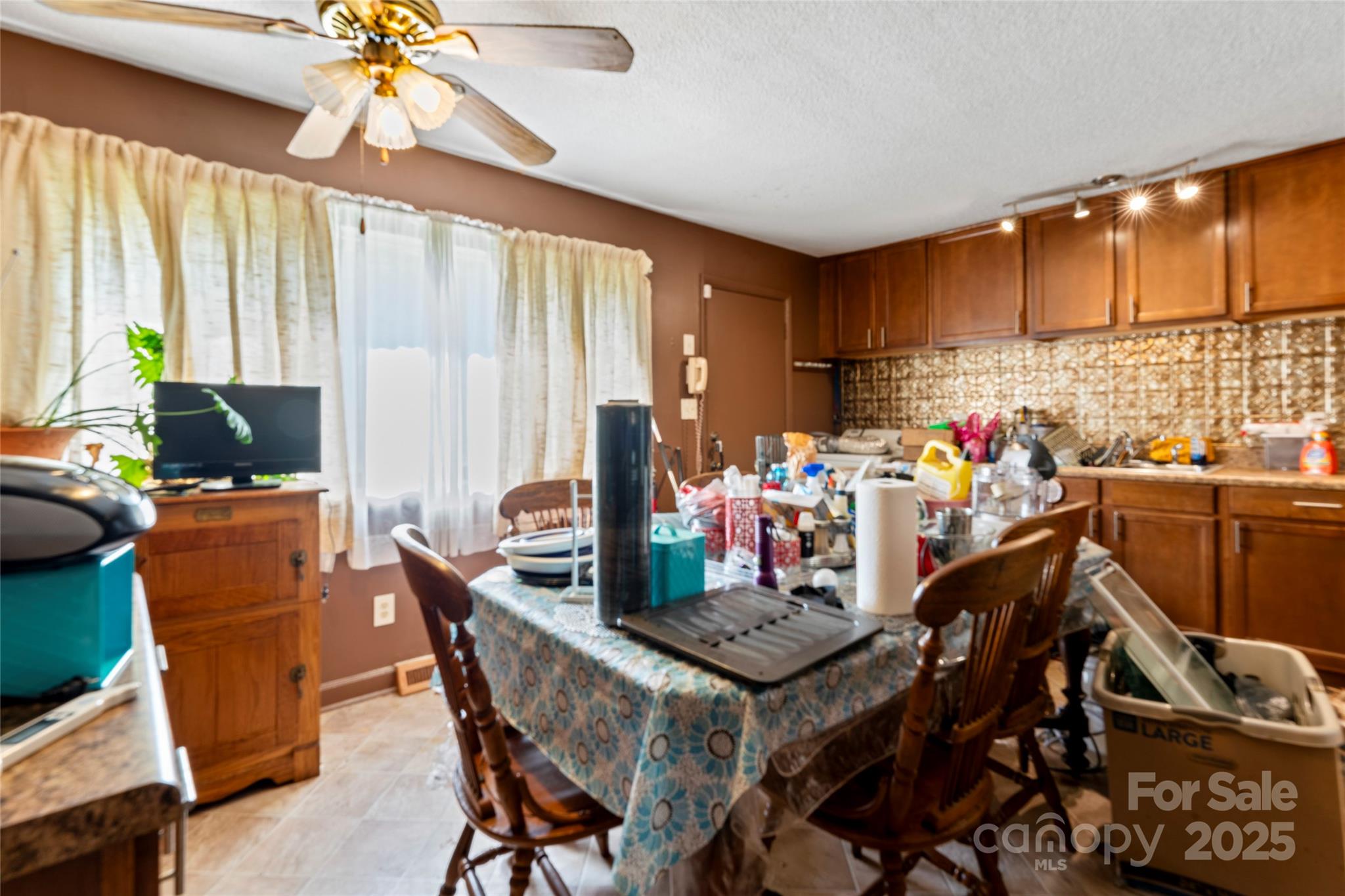 2515 Alleghany Street Charlotte NC 28208