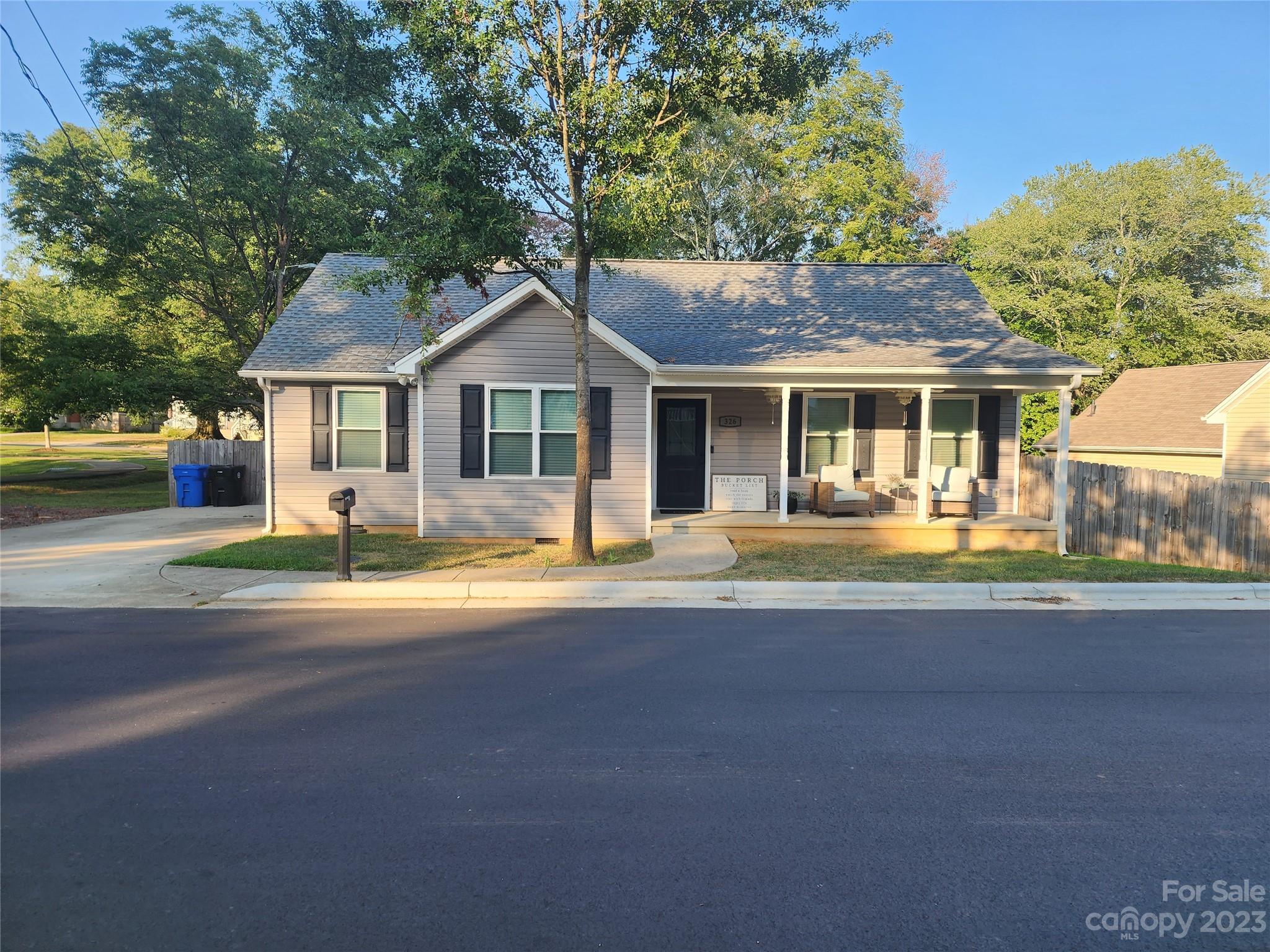 326 Nesbit Avenue Mooresville NC 28115