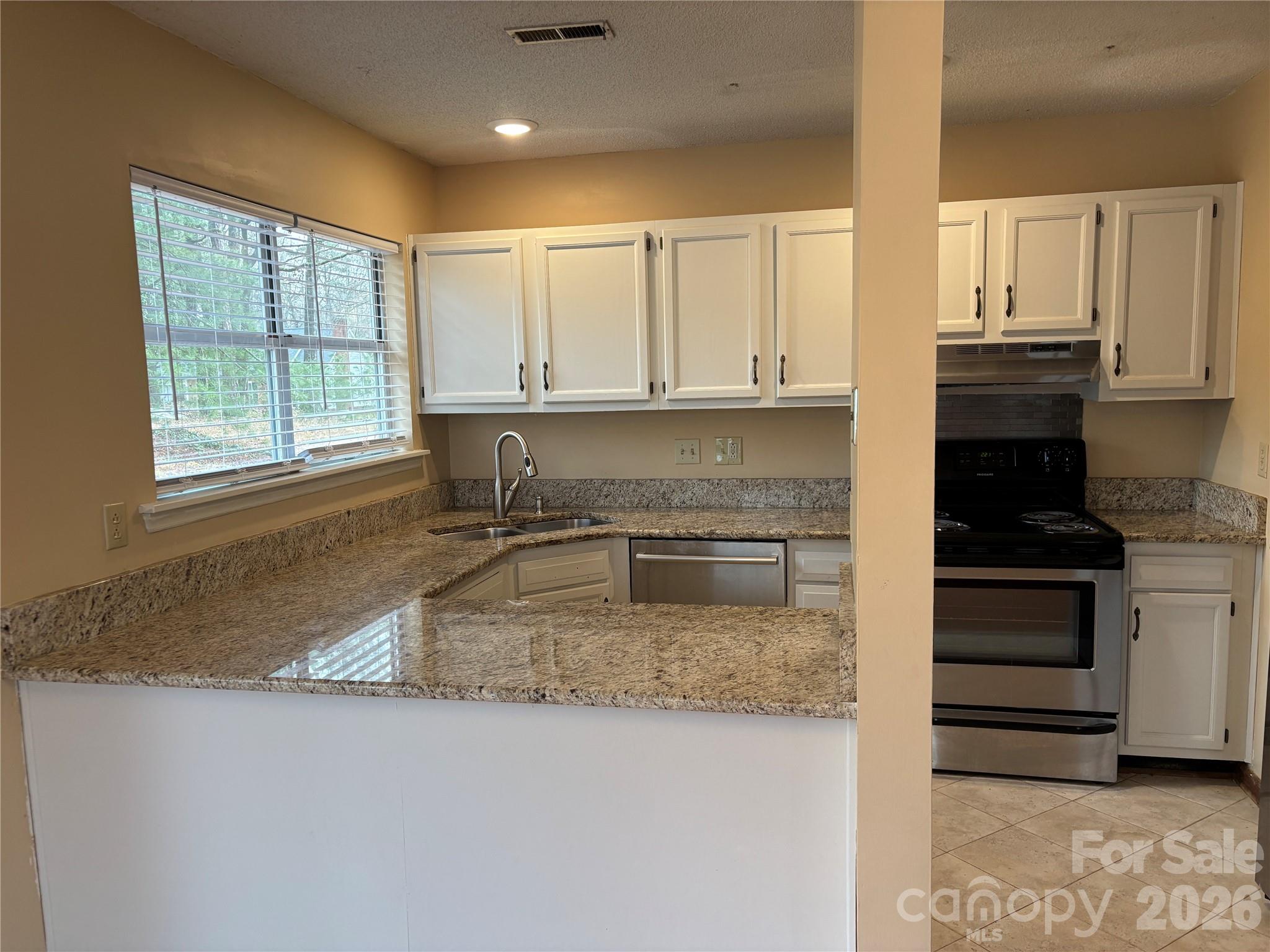 6708 Marston Court Charlotte NC 28215