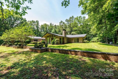 153 Hillhaven Place SE Lenoir NC 28645