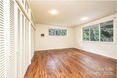 153 Hillhaven Place SE Lenoir NC 28645