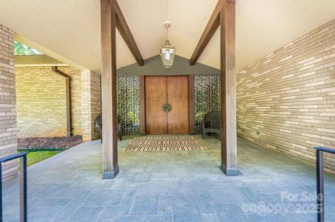 153 Hillhaven Place SE Lenoir NC 28645