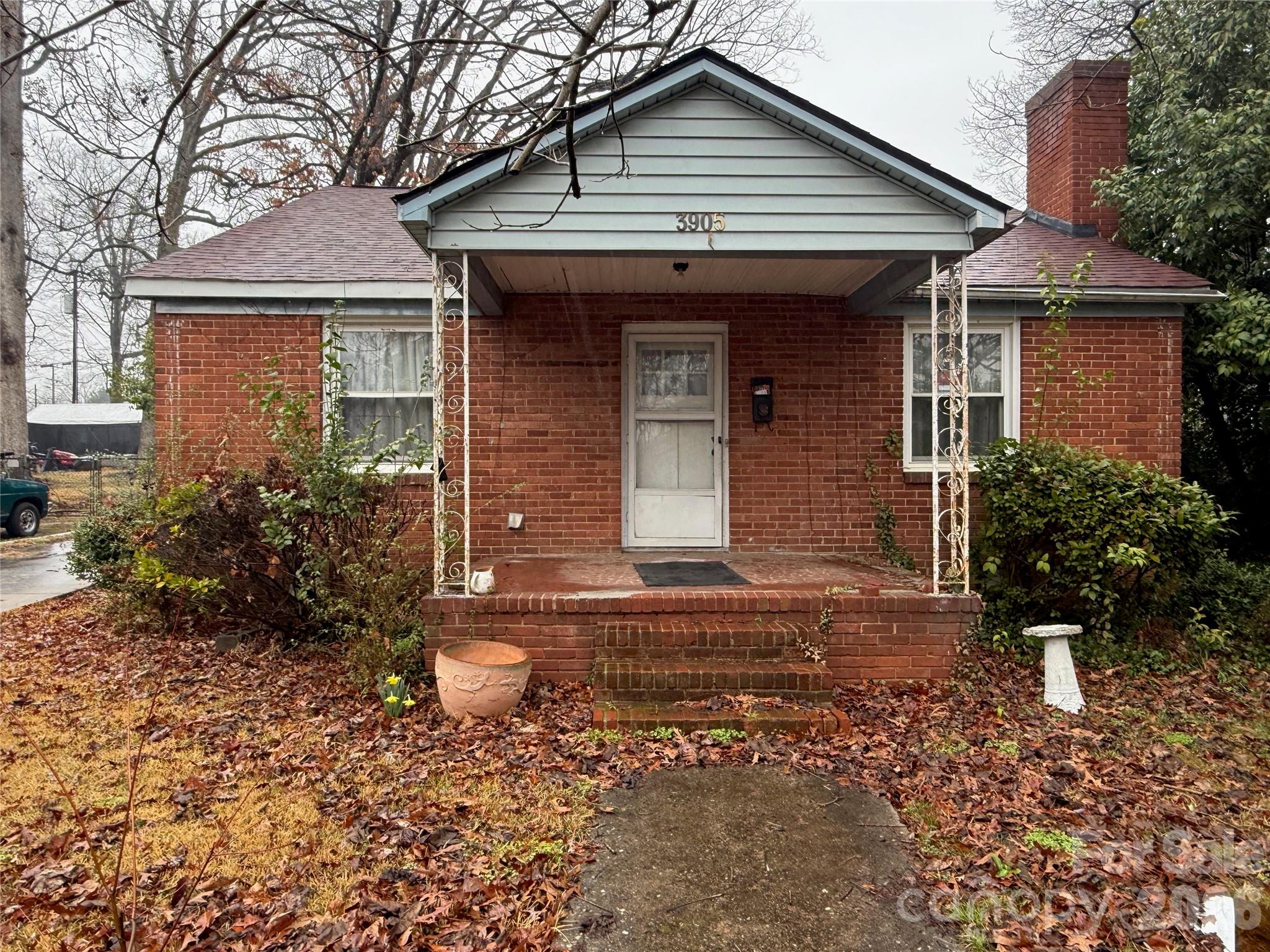 3905 Mcmillan Street Charlotte NC 28205