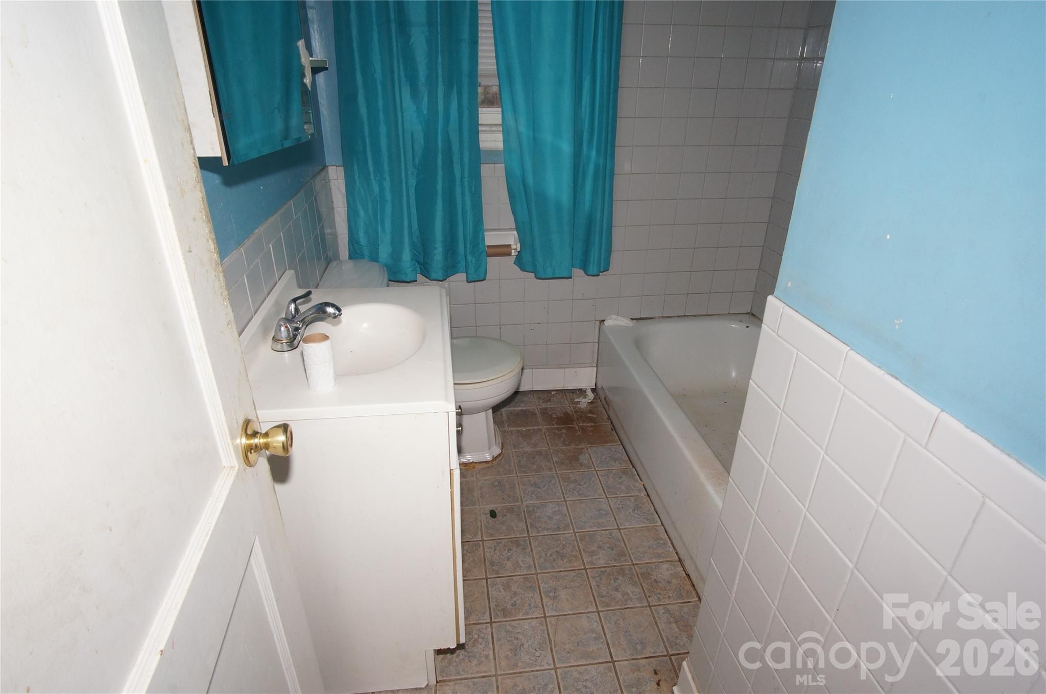 3905 Mcmillan Street Charlotte NC 28205