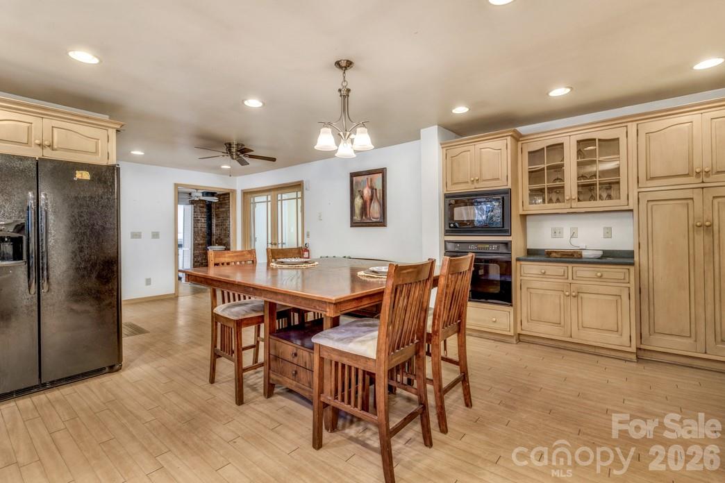 111 Hidden Pond Lane Asheville NC 28804