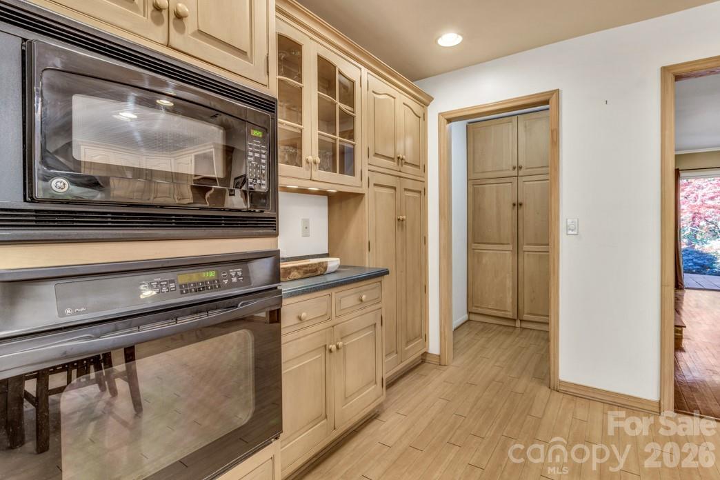 111 Hidden Pond Lane Asheville NC 28804