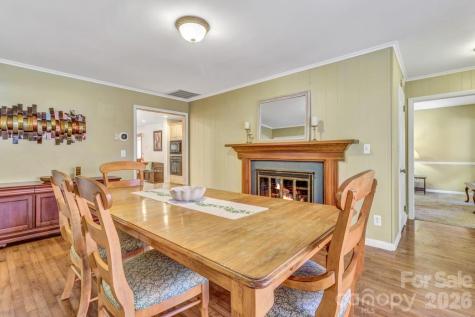 111 Hidden Pond Lane Asheville NC 28804