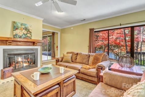 111 Hidden Pond Lane Asheville NC 28804