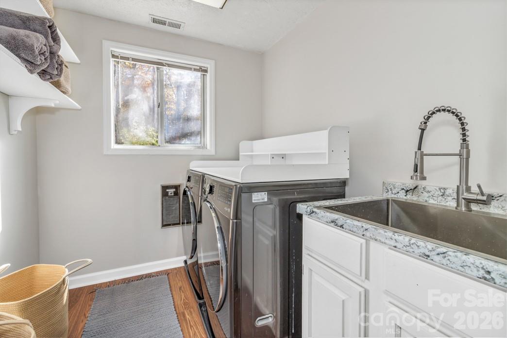 111 Hidden Pond Lane Asheville NC 28804