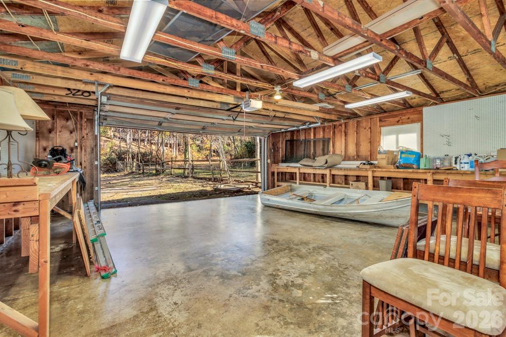 111 Hidden Pond Lane Asheville NC 28804