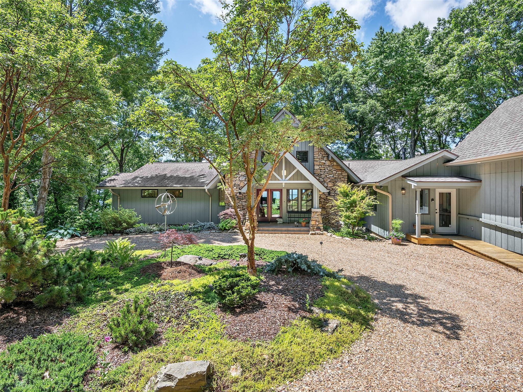 641 Upper Herron Cove Road Asheville NC 28804
