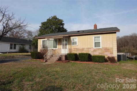 155 Robbins Street SW Concord NC 28025