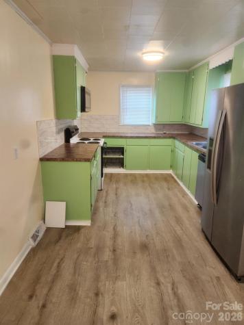 155 Robbins Street SW Concord NC 28025