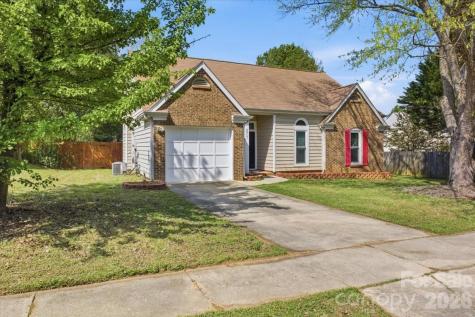 2917 Dellinger Drive Charlotte NC 28269