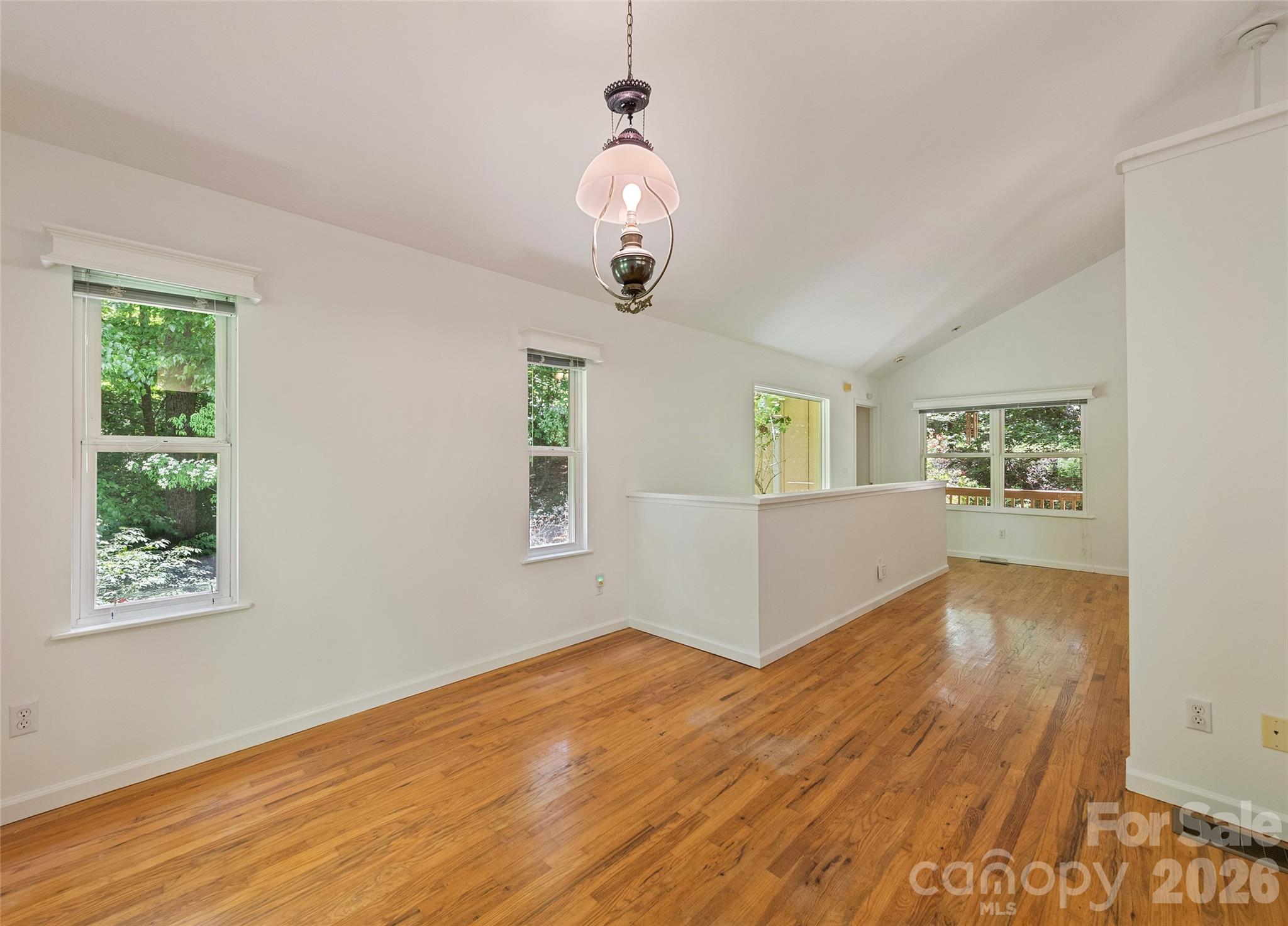21 Winterview Trail Hendersonville NC 28739