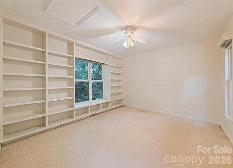 21 Winterview Trail Hendersonville NC 28739