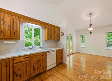 21 Winterview Trail Hendersonville NC 28739