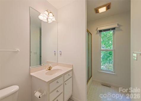 21 Winterview Trail Hendersonville NC 28739