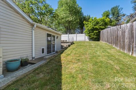 31 Huffman Road Asheville NC 28806
