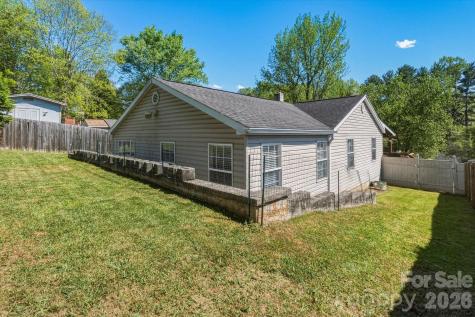 31 Huffman Road Asheville NC 28806