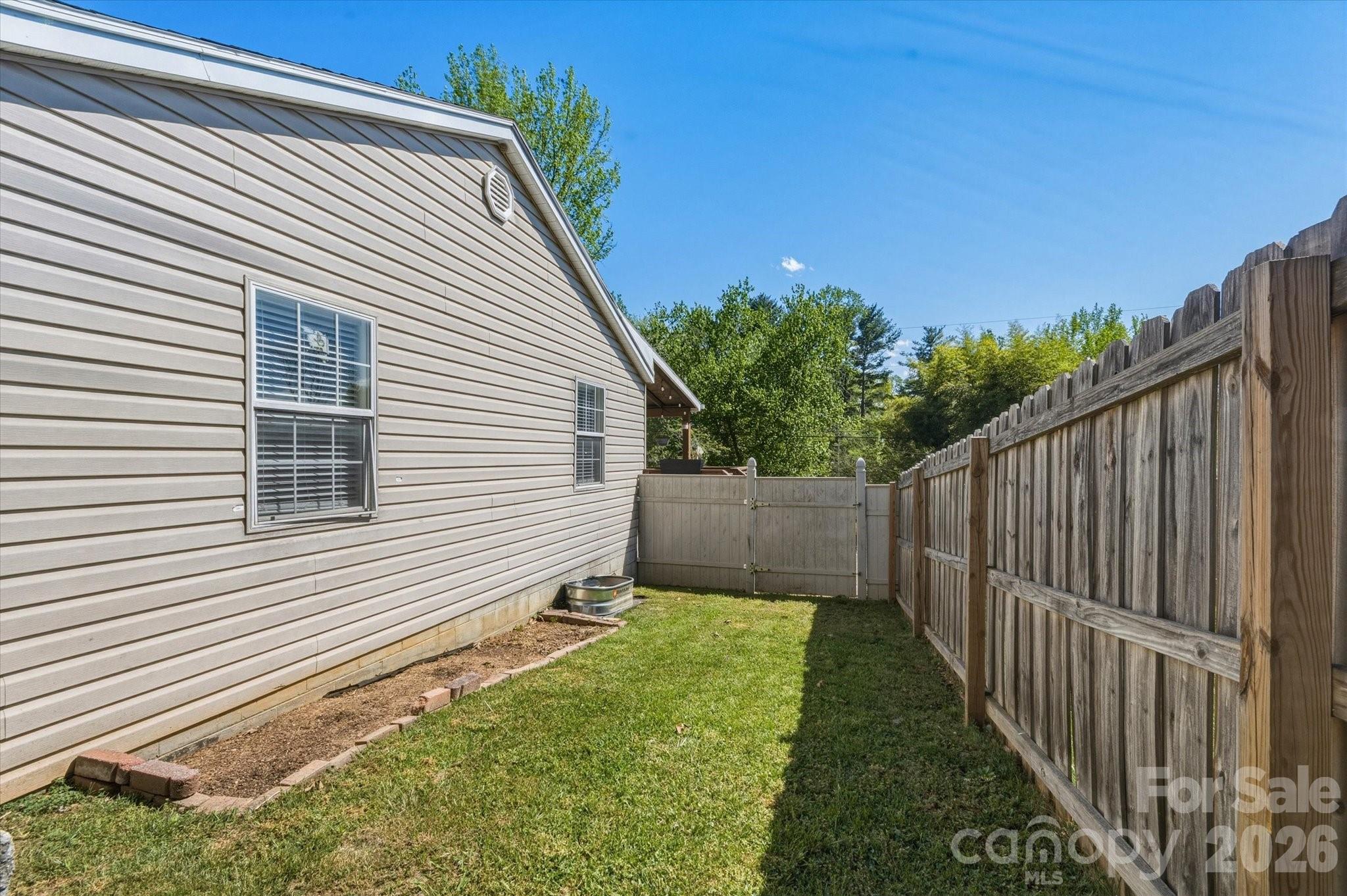31 Huffman Road Asheville NC 28806