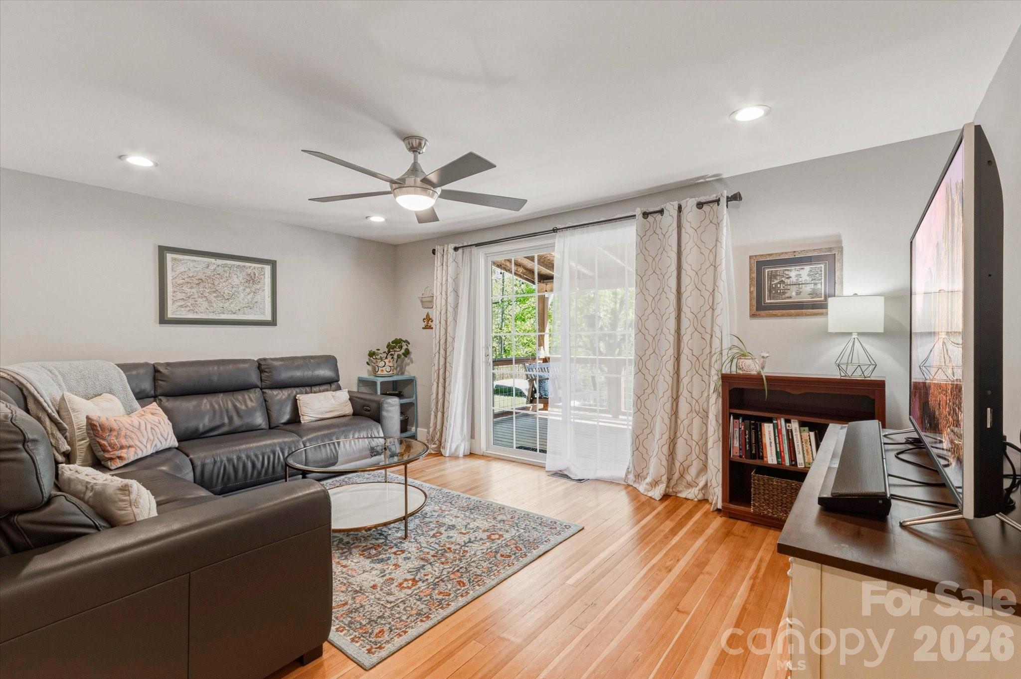 31 Huffman Road Asheville NC 28806
