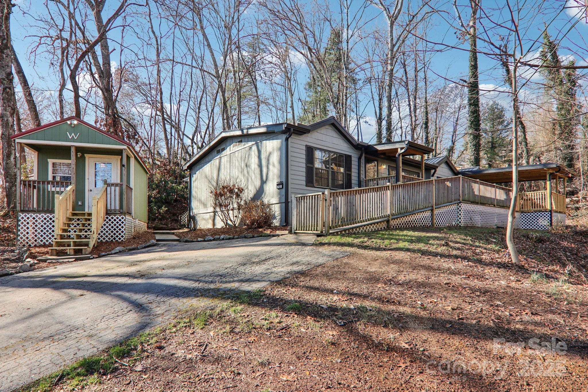 53 Woodscape Drive Mills River NC 28759