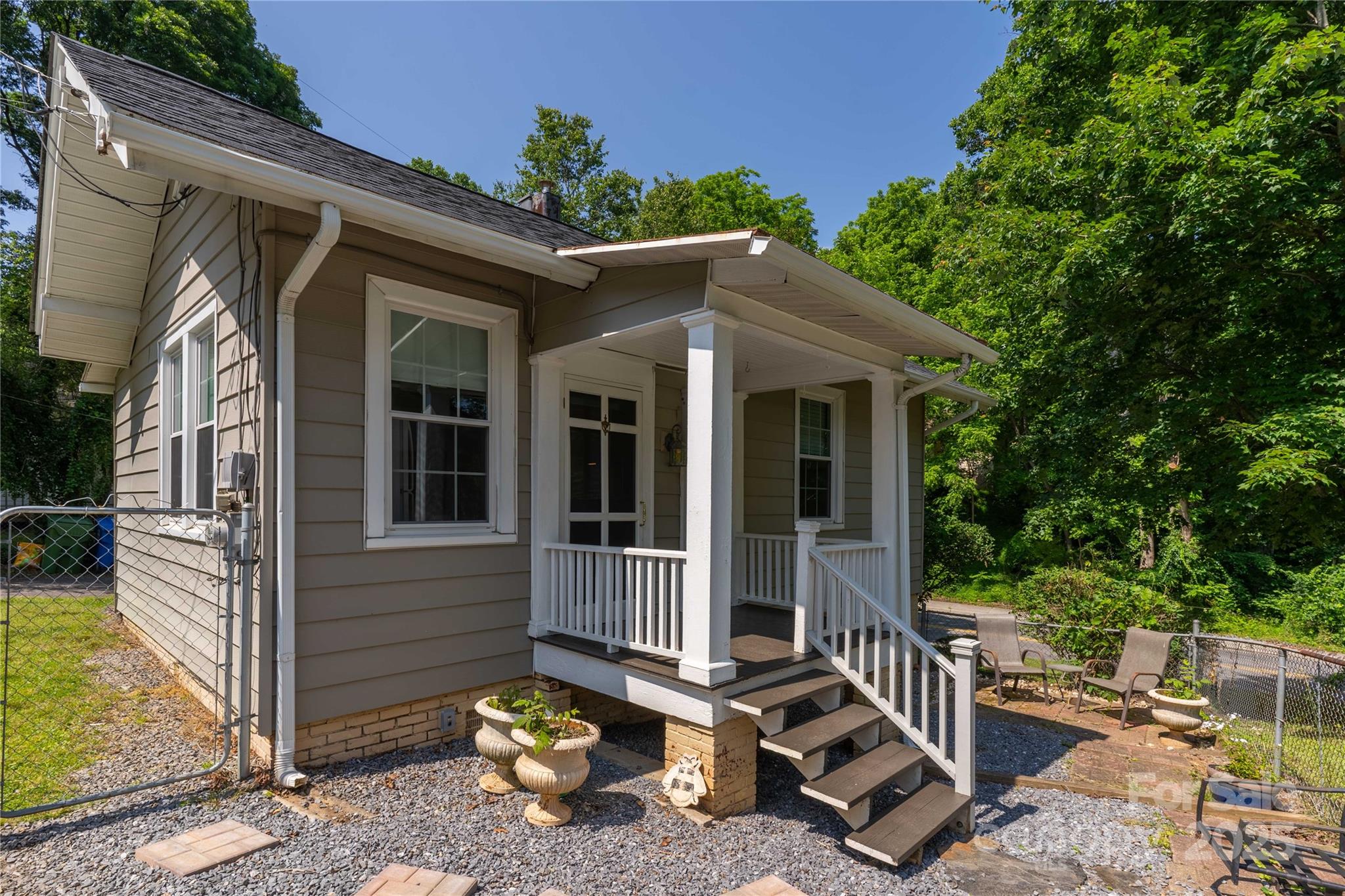 6 Wood Avenue Asheville NC 28803