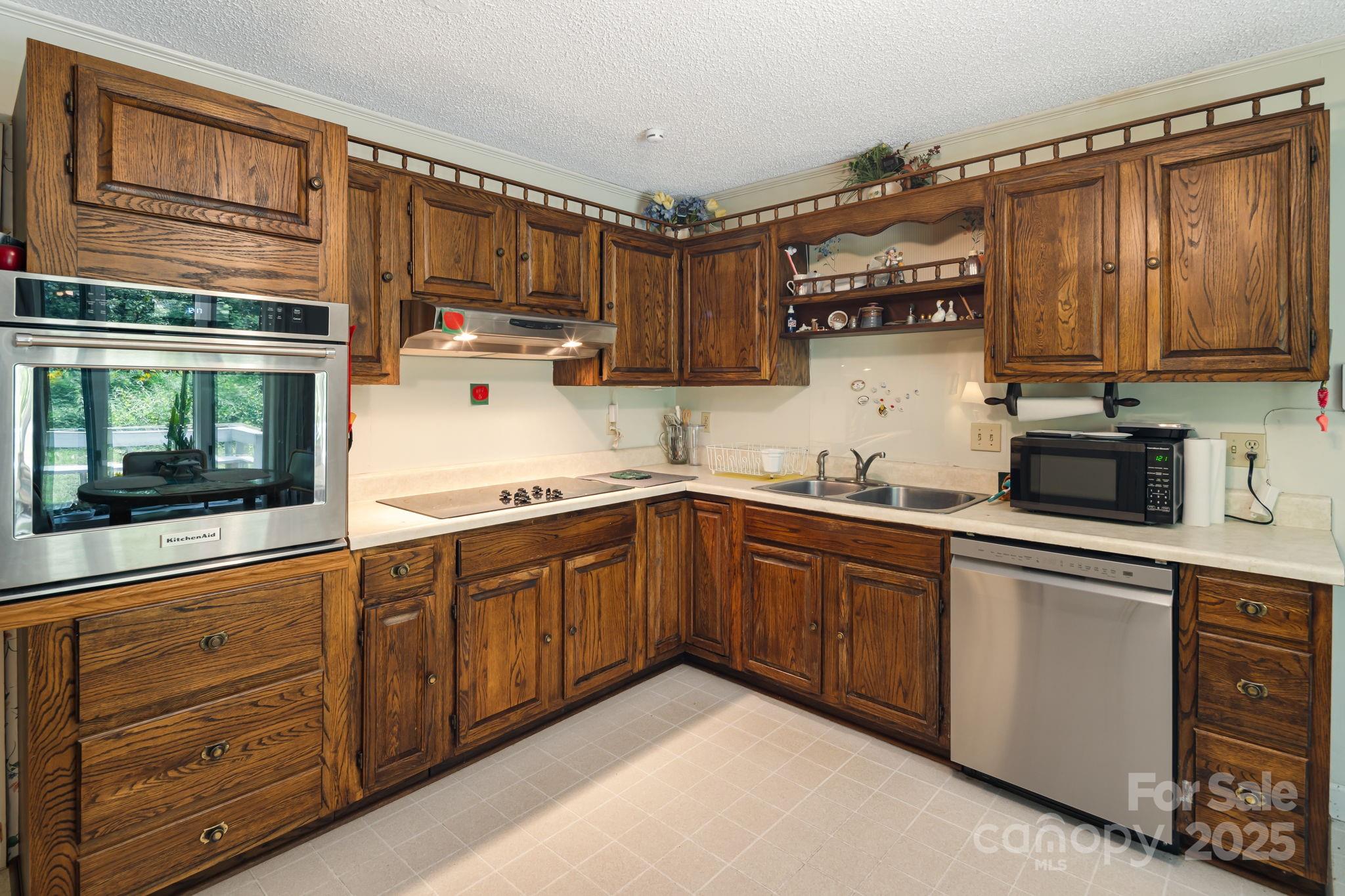 6 Brook Forest Drive Arden NC 28704