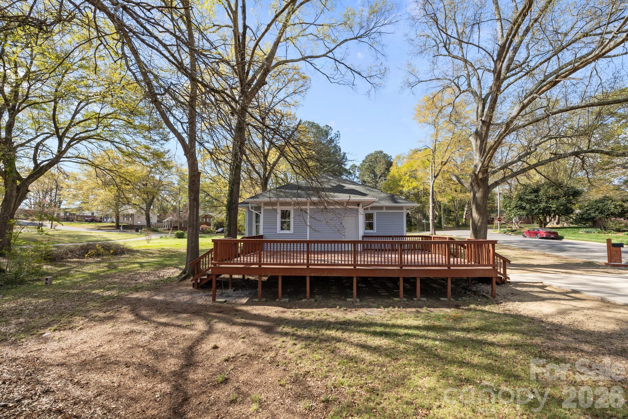 606 Townsend Avenue Gastonia NC 28052