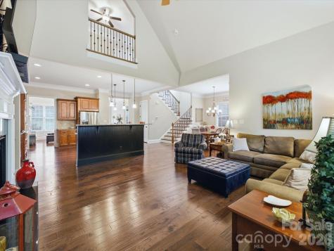 4005 Stonehill Lane Matthews NC 28104