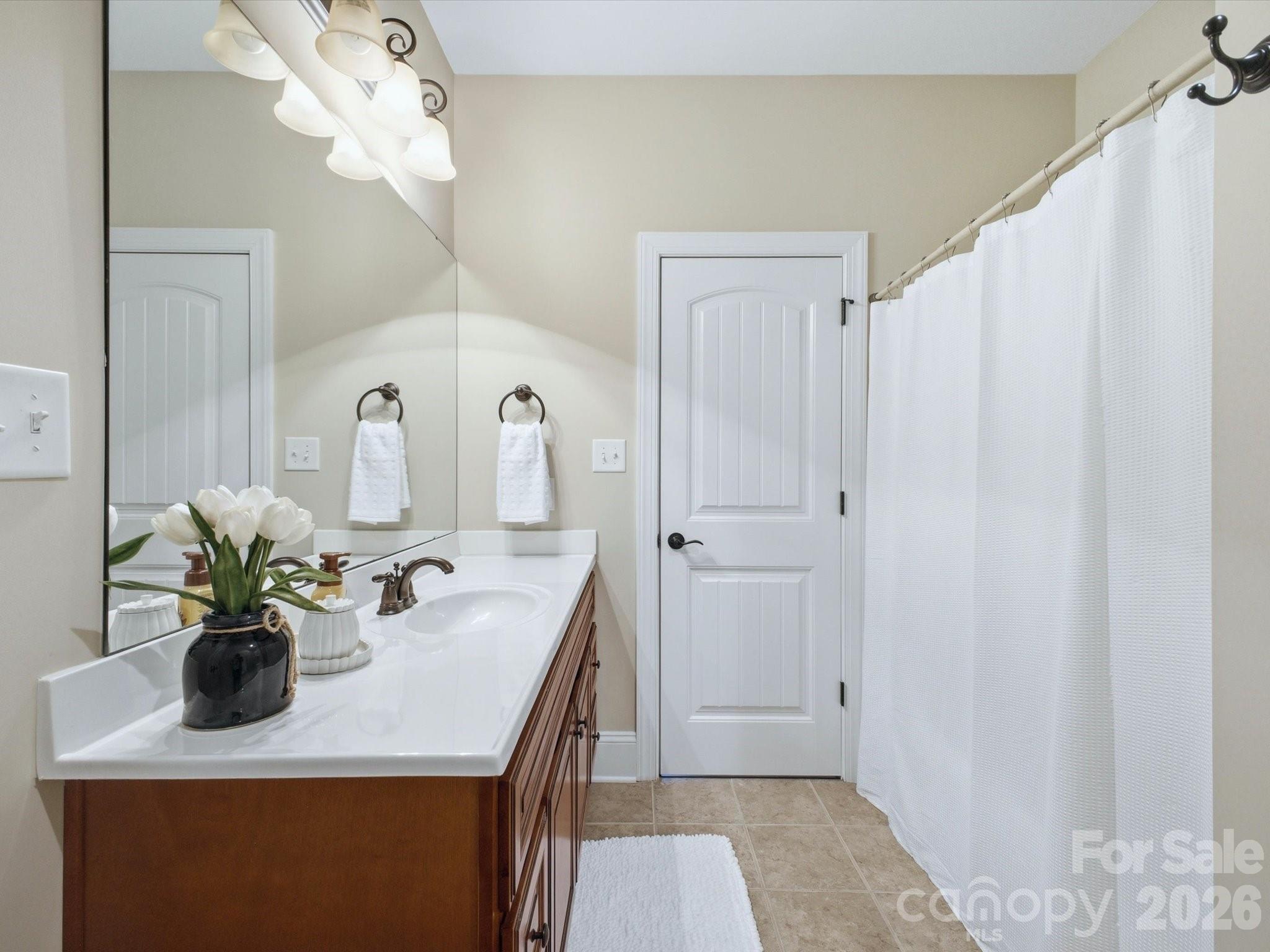 4005 Stonehill Lane Matthews NC 28104