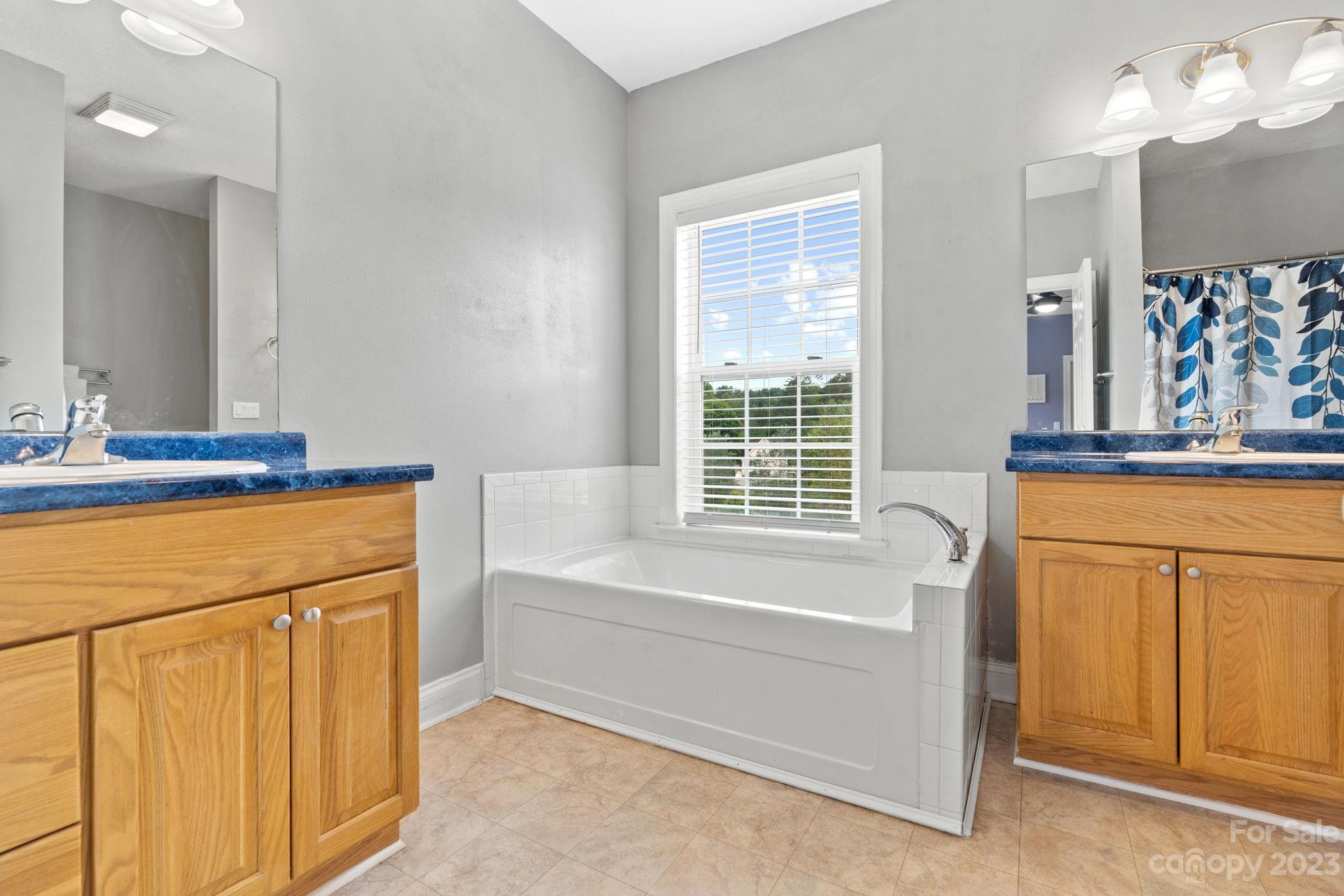 405 Macbeth Street Weaverville NC 28787
