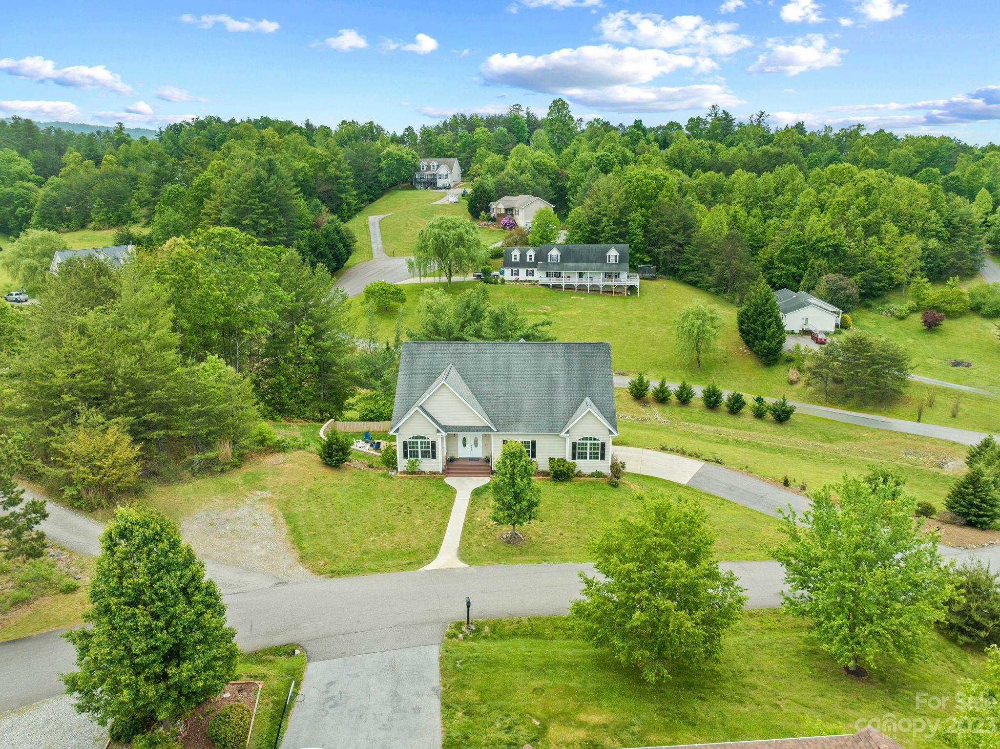 405 Macbeth Street Weaverville NC 28787