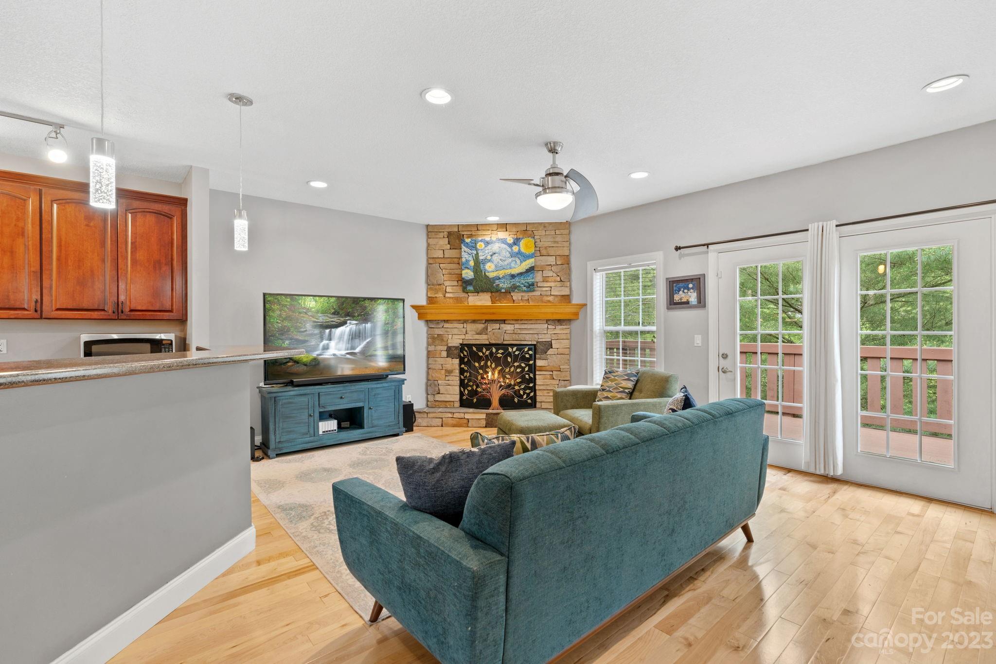 405 Macbeth Street Weaverville NC 28787