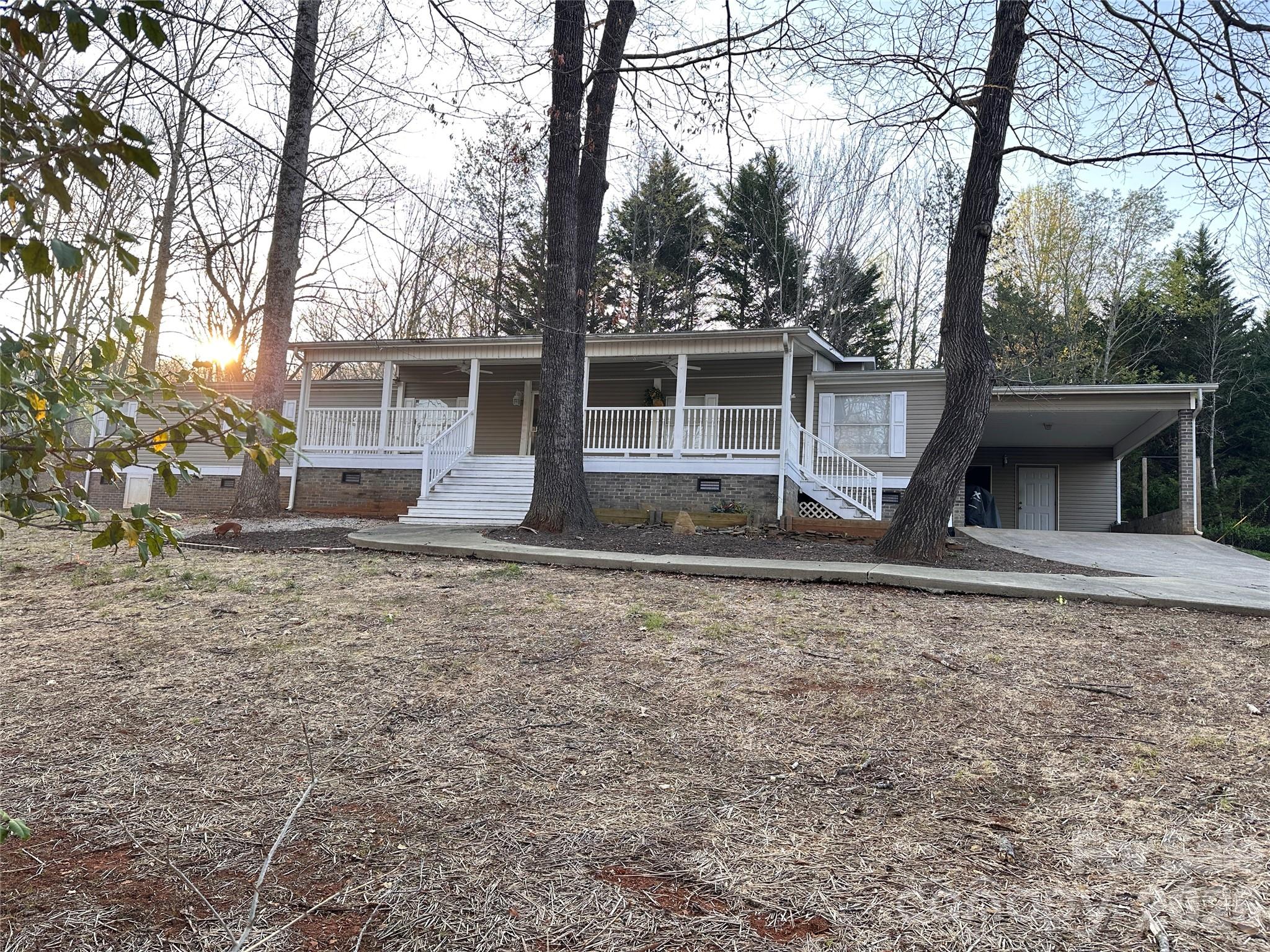 626 Lukes Loop Marion NC 28752