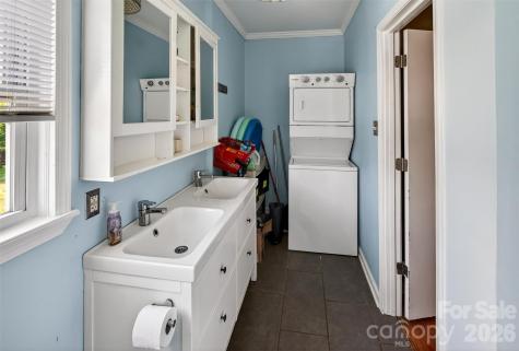 58 Burton Street Belmont NC 28012