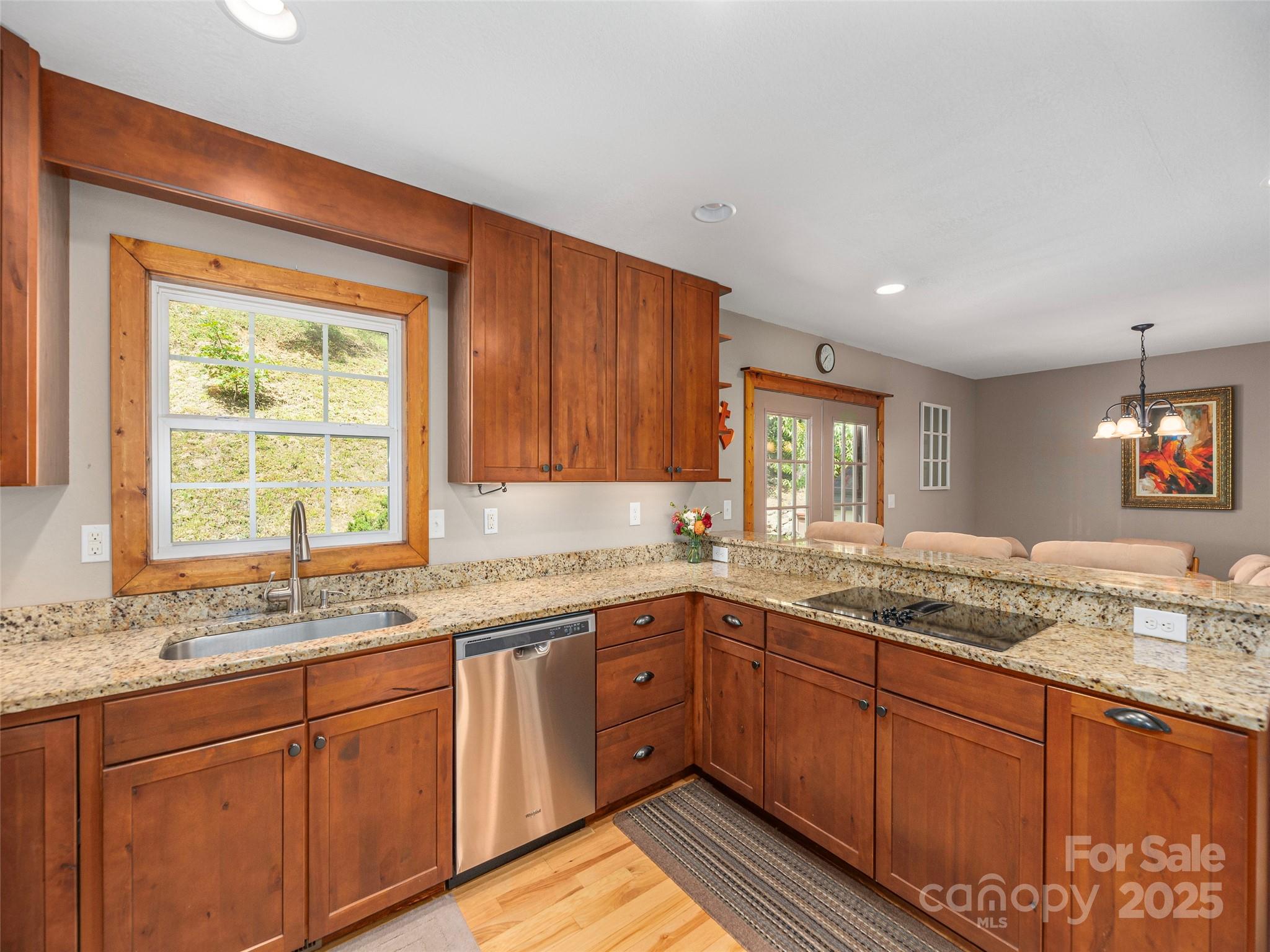 27 Little Roundtop Road Clyde NC 28721