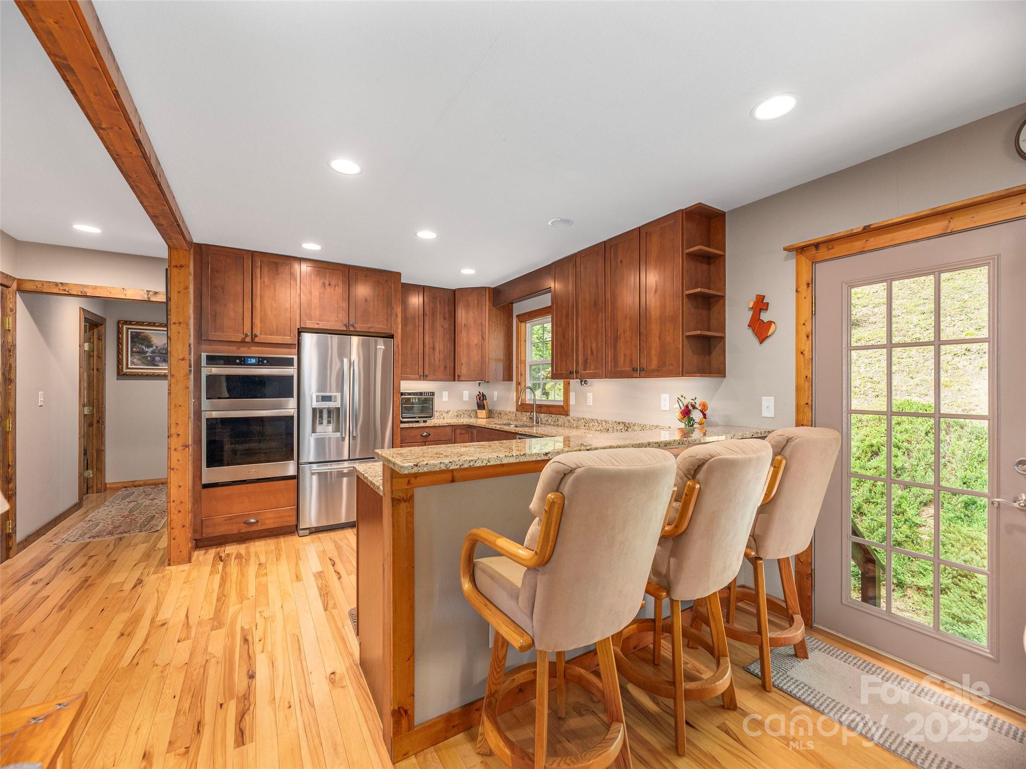 27 Little Roundtop Road Clyde NC 28721
