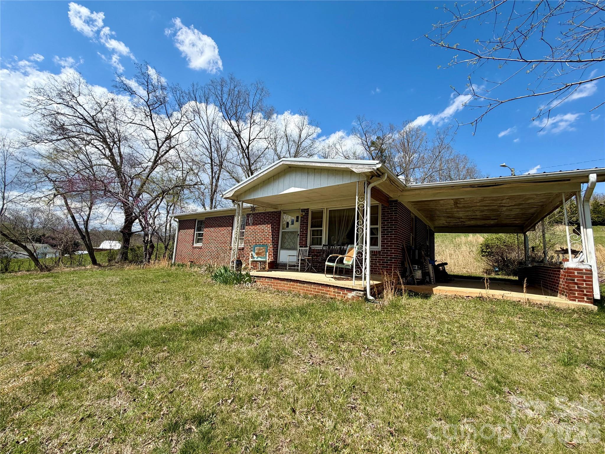 637 Fletcher Martin Road Alexander NC 28701