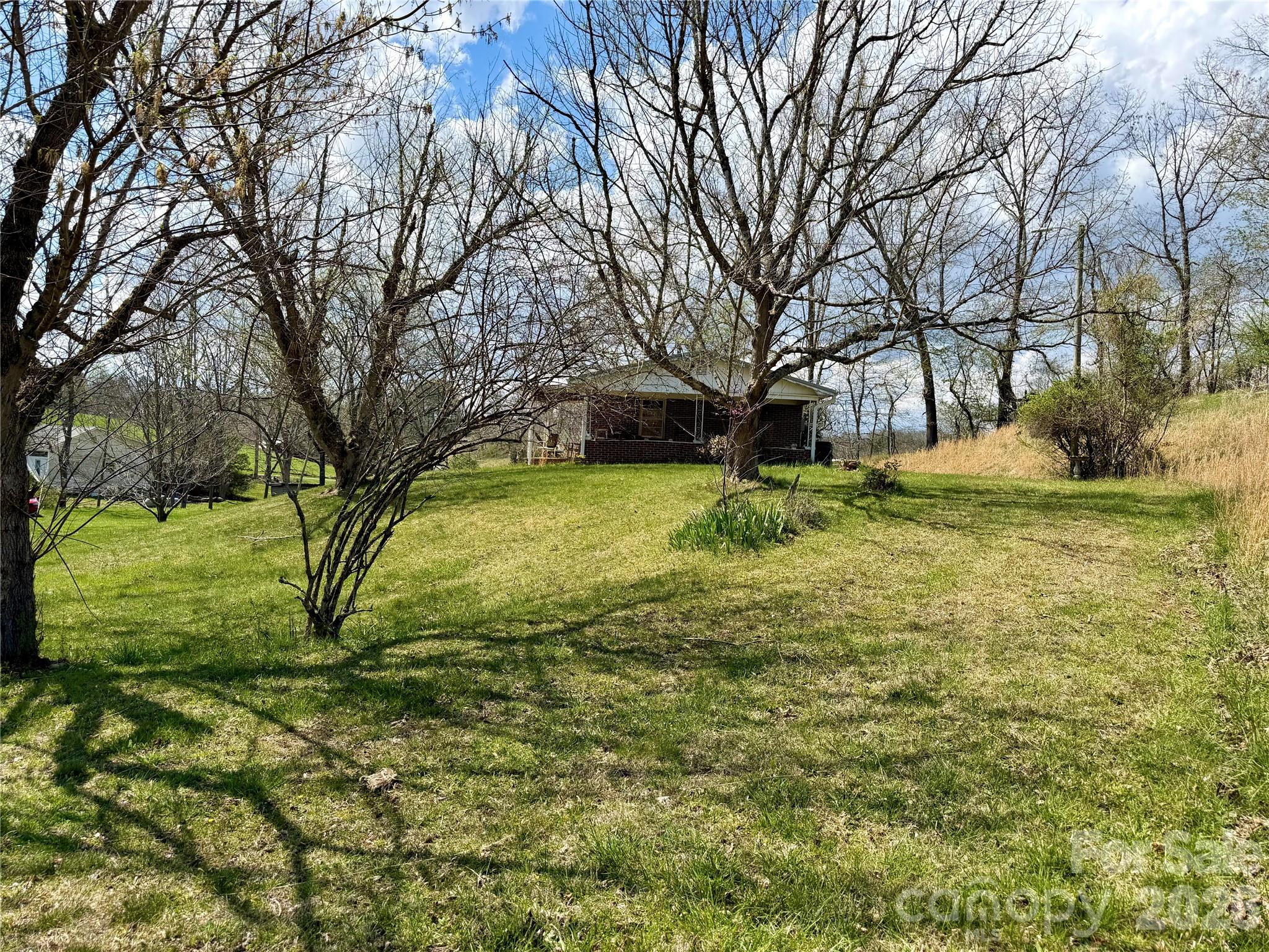 637 Fletcher Martin Road Alexander NC 28701