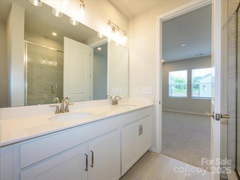 5640 Kingspan Drive Charlotte NC 28217