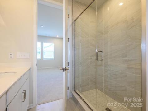 5640 Kingspan Drive Charlotte NC 28217
