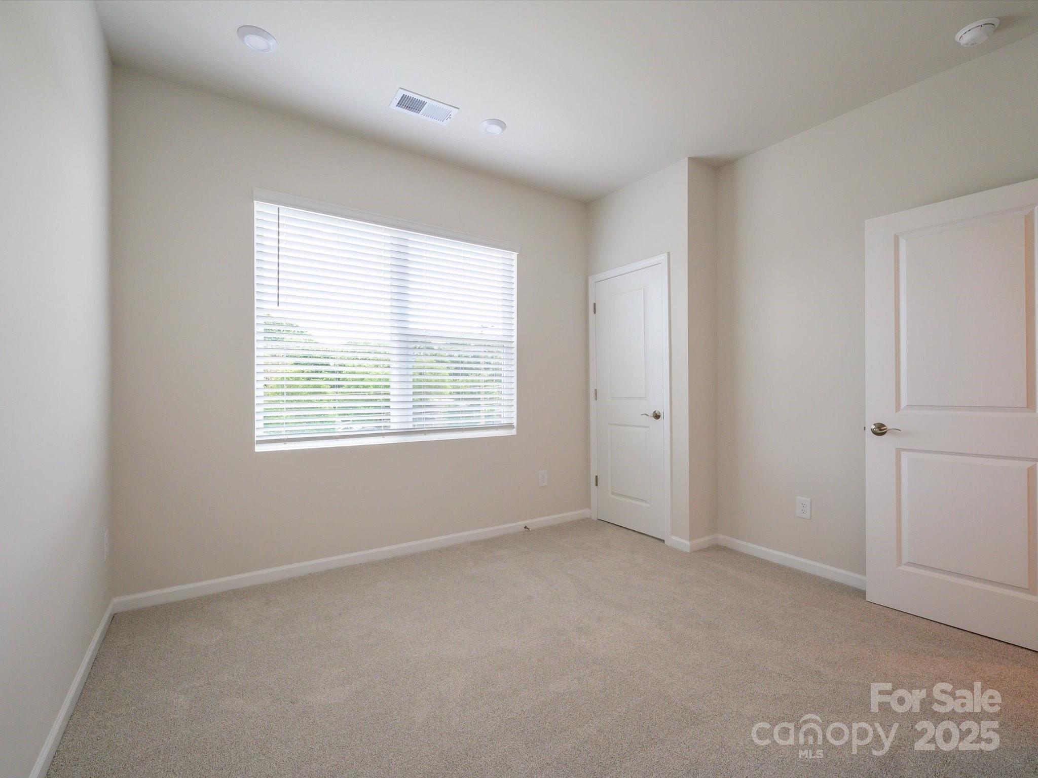 5640 Kingspan Drive Charlotte NC 28217