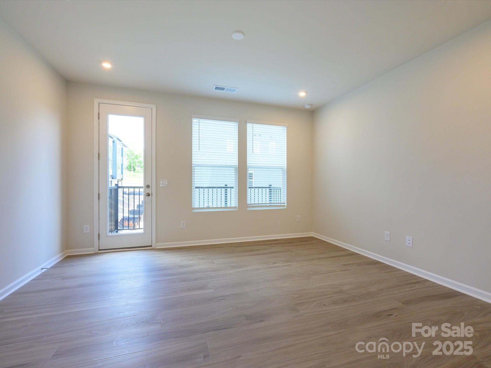 5640 Kingspan Drive Charlotte NC 28217